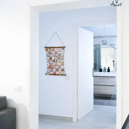 B-rent Casa Barns Central Town Apartment Corralejo